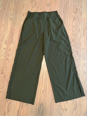 Old Navy wide leg pants
